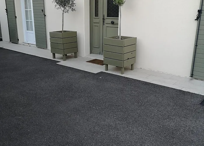 Provencale Vila